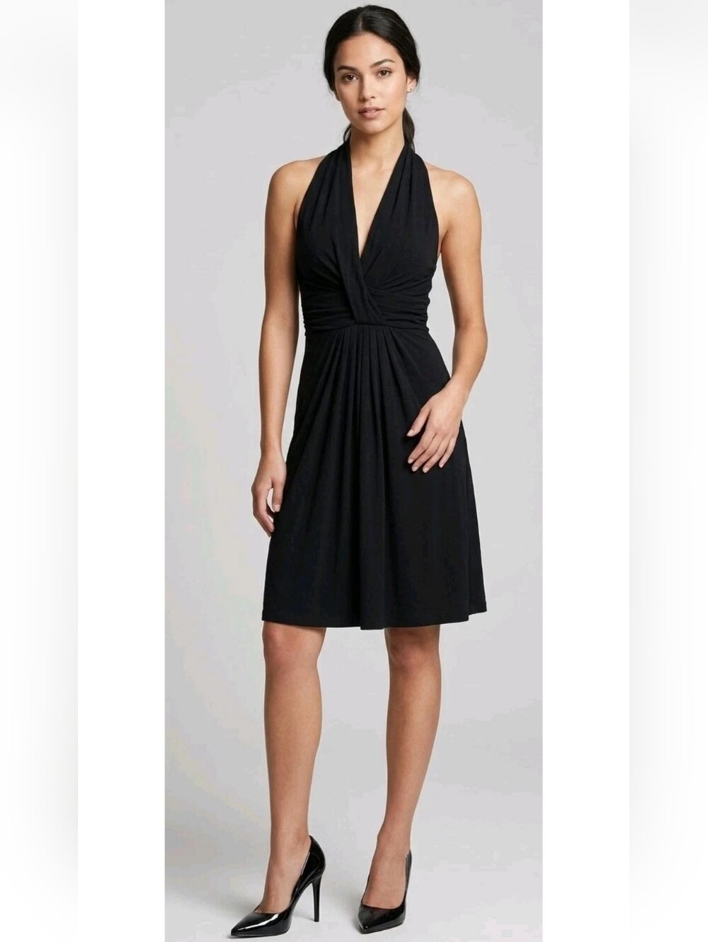 NWT! Elie Tahari Black Sleeveless Halter Plunge V Neck Stretch Knee Dress! 2